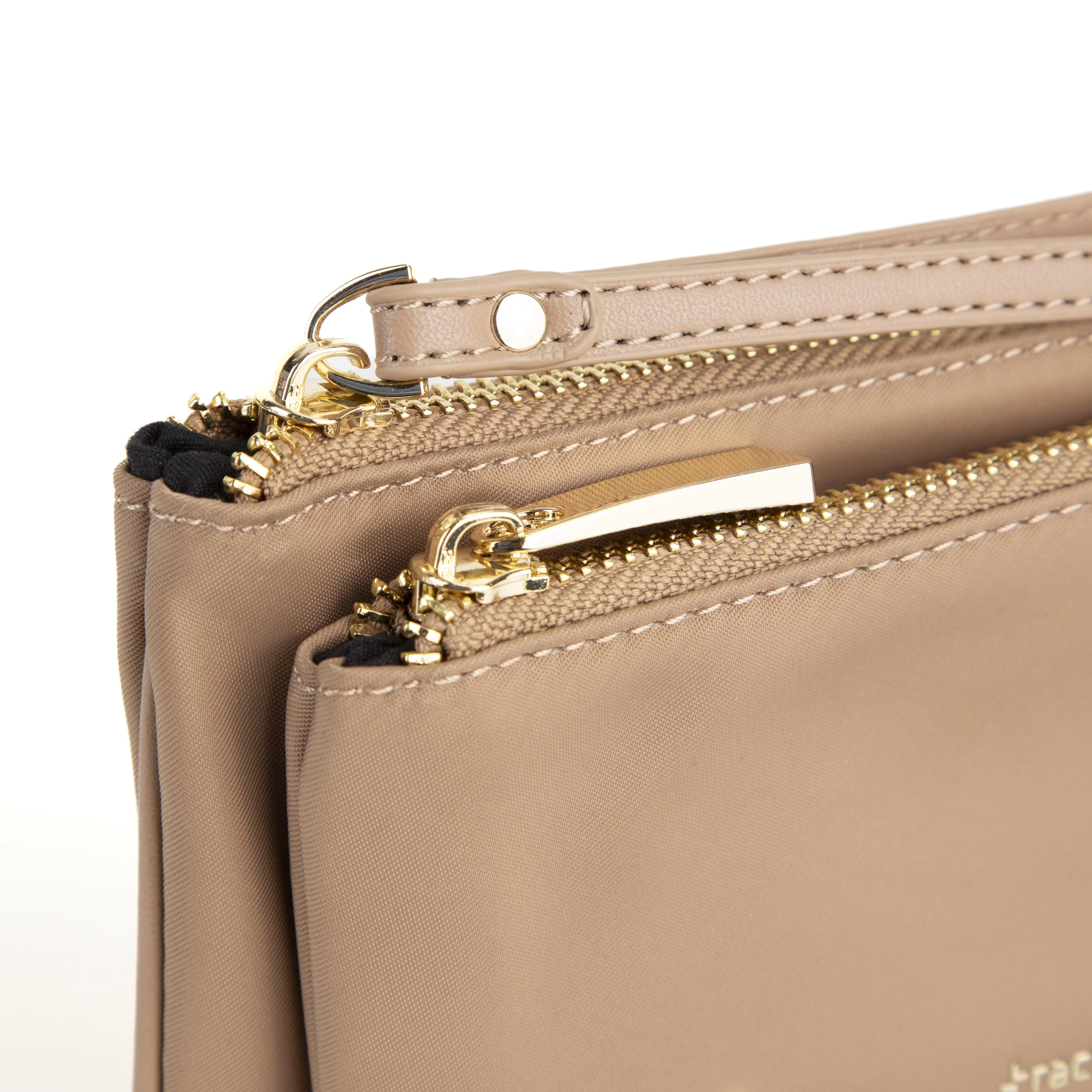 Tracker Luxelite Wristlet Wallet Flap - Image 11